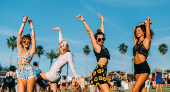 Хочу/Могу. Погружаемся в атмосферу Coachella 