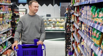 Как покупка любимого продукта принесла минчанину 20 000 рублей 