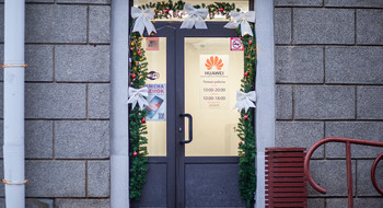 В Минске открылся обновленный Центр сервисного обслуживания Huawei. Часть услуг предоставляют в подарок